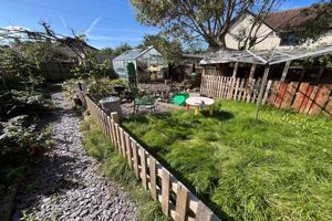 Photo 4- click for photo gallery